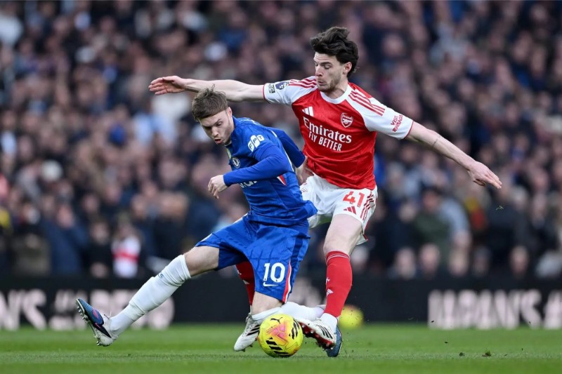 Arsenal được đánh giá cao hơn Chelsea